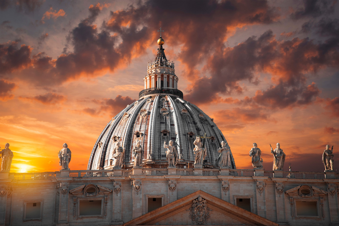 La place Saint-Pierre et sa basilique, au Vatican - Grazie Gigi