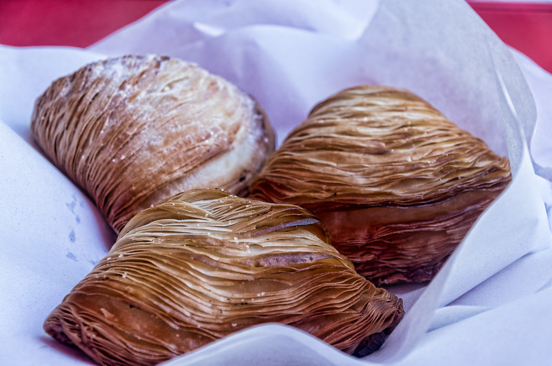 Trois sfogliatelle napolitaines, bien croustillantes - Grazie Gigi